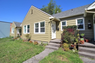 **Move In Special** Adorable Updated Irvington 1 Bedroom in Charming 6-Plex