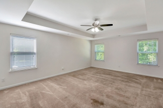 Welcoming 4-Bed Home with Space to Play & Relax