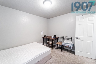 3213 Carey Place