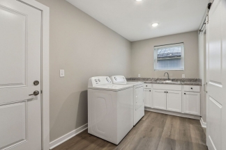 Luxury Living in This Newly Built 3 BR 2 BA Yorktown Home