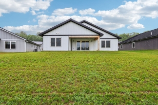 Luxury Living in This Newly Built 3 BR 2 BA Yorktown Home