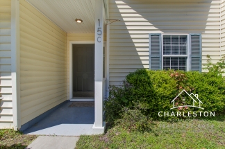 15 Townpark Ln Apt C - Available Now!