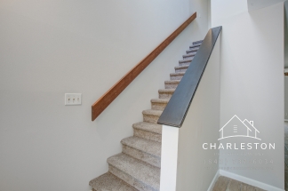 15 Townpark Ln Apt C - Available Now!