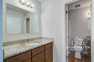 15 Townpark Ln Apt C - Available Now!