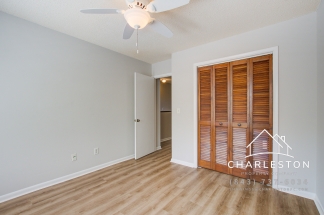 15 Townpark Ln Apt C - Available Now!