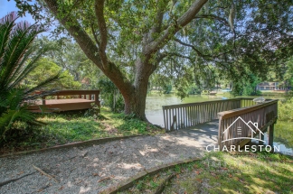 15 Townpark Ln Apt C - Available Now!