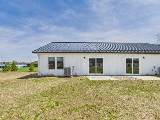 Modern 2-Bed, 1-Bath Apartment in Yorktown – Brand New Build With Attached Garage and Private Driveway!