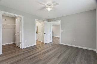 Modern 2-Bed, 1-Bath Apartment in Yorktown – Brand New Build With Attached Garage and Private Driveway!