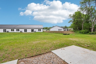 Modern 2-Bed, 1-Bath Apartment in Yorktown – Brand New Build With Attached Garage and Private Driveway!