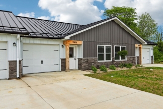 Modern 2-Bed, 2-Bath Apartment in Yorktown – Brand New Build With Attached Garage and Private Driveway!
