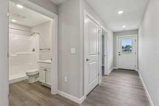 Modern 2-Bed, 2-Bath Apartment in Yorktown – Brand New Build With Attached Garage and Private Driveway!