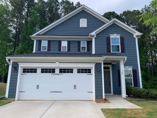 Spacious South Raleigh Residence In Private, Amazing Amenities, Available NOW!