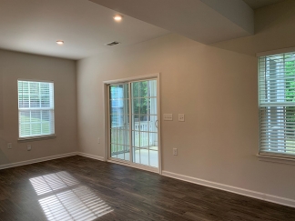 Spacious South Raleigh Residence In Private, Amazing Amenities, Available NOW!