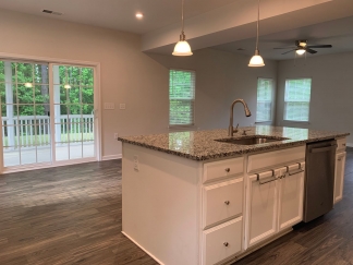 Spacious South Raleigh Residence In Private, Amazing Amenities, Available NOW!