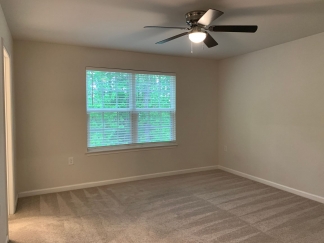 Spacious South Raleigh Residence In Private, Amazing Amenities, Available NOW!