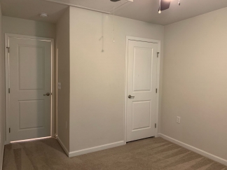 Spacious South Raleigh Residence In Private, Amazing Amenities, Available NOW!