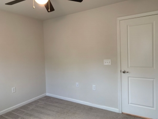 Spacious South Raleigh Residence In Private, Amazing Amenities, Available NOW!