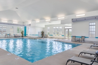 Spacious South Raleigh Residence In Private, Amazing Amenities, Available NOW!