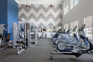 Spacious South Raleigh Residence In Private, Amazing Amenities, Available NOW!