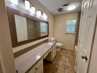 3 Bedroom, 2 Bathroom Home Available for Rent!