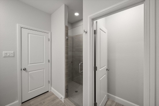 Brand New Luxury Townhouse in Central West Arlington