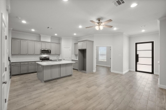 Brand New Luxury Townhouse in Central West Arlington