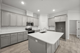 Brand New Luxury Townhouse in Central West Arlington