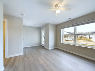 Stunning Newly Built 2 BR 2.5 BA Townhome in Beautiful Yorktown