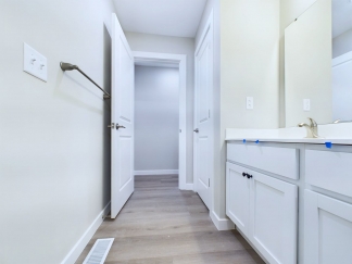 Stunning Newly Built 2 BR 2.5 BA Townhome in Beautiful Yorktown