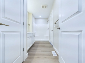 Stunning Newly Built 2 BR 2.5 BA Townhome in Beautiful Yorktown