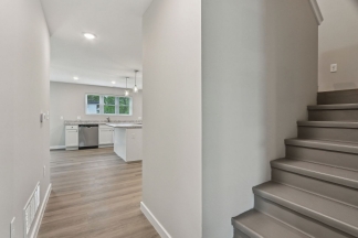 Stunning Newly Built 2 BR 2.5 BA Townhome in Beautiful Yorktown