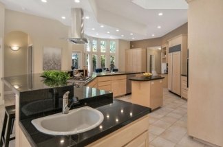 Gorgeous Monte Sereno Estate on Spacious Private Lot