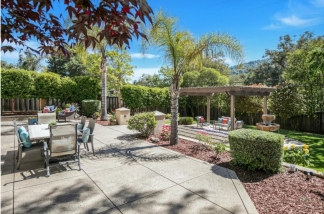 Gorgeous Monte Sereno Estate on Spacious Private Lot