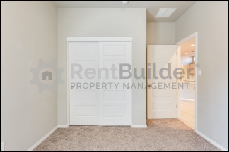 *LEASE PENDING*