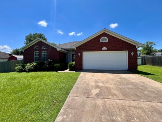 Cozy 3 Bedroom/2 Bathroom Home for Rent in Greenwood