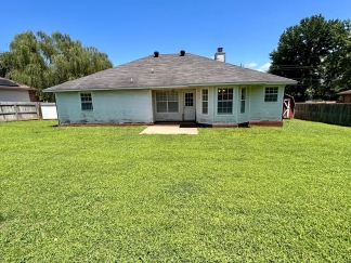 Cozy 3 Bedroom/2 Bathroom Home for Rent in Greenwood
