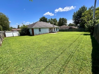 Cozy 3 Bedroom/2 Bathroom Home for Rent in Greenwood