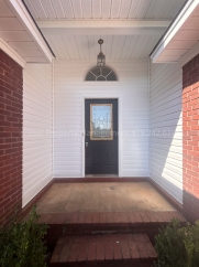 Cozy 3 Bedroom/2 Bathroom Home for Rent in Greenwood