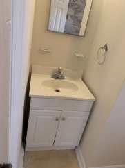 Two Bed Duplex Near Avondale! Great location!