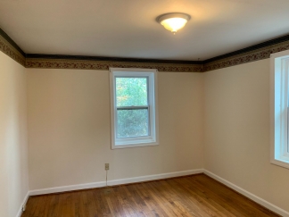 Two Bed Duplex Near Avondale! Great location!