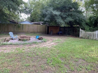 Two Bed Duplex Near Avondale! Great location!