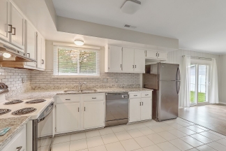 Gorgeous Family Home in Summerville!