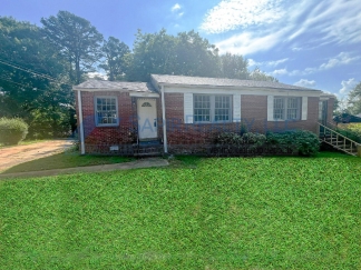 1724 Lisbon Dr SW - FREE 55 Smart TV delivered to your doorstep if you move in on or before May 15th.