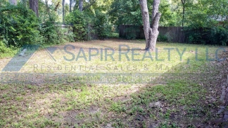 2419 Adger Rd - FREE 55 Smart TV delivered to your doorstep if you move in on or before May 15th.