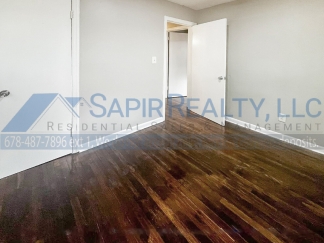 2762 7th St - FREE 55 Smart TV delivered to your doorstep if you move in on or before May 15th