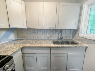 2762 7th St - FREE 55 Smart TV delivered to your doorstep if you move in on or before May 15th