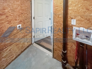 2762 7th St - FREE 55 Smart TV delivered to your doorstep if you move in on or before May 15th
