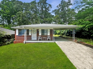 401 Dorsey Rd - FREE 55 Smart TV delivered to your doorstep if you move in on or before May 15th