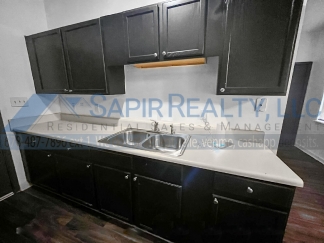 898 Washington St SW - FREE 55 Smart TV delivered to your doorstep if you move in on or before May 15th.