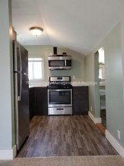 1 Bedroom Apartment, Private Entrance, Steps from Downtown Ferndale!